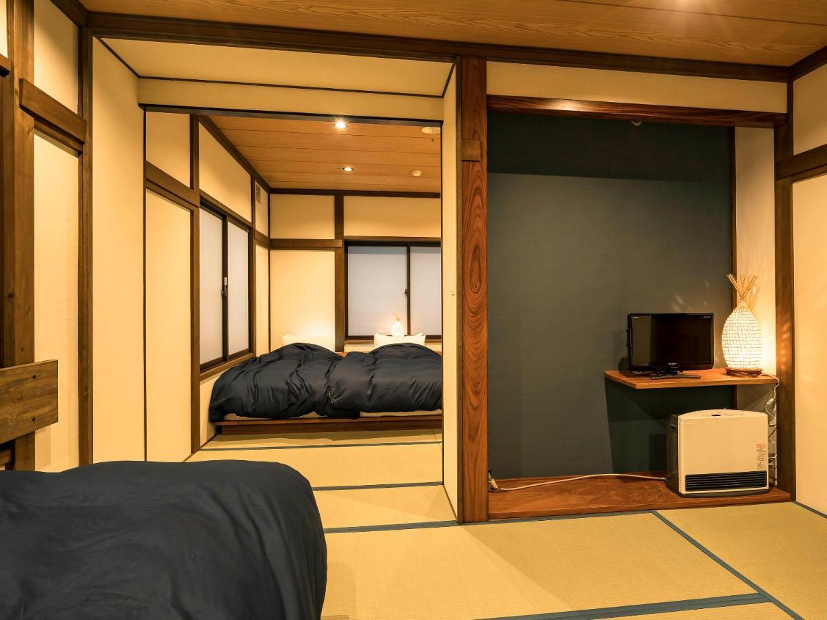 Hotel Shirakaba à Nozawaonsen Extérieur photo